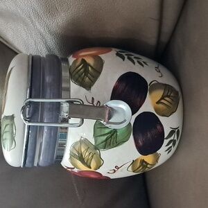 Oneida Vintage Fruit Hand Painted Ceramic Base